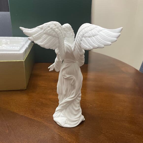 VTG Lenox Collection Nativity Angels of Adoration White Bisque China Figurines - Picture 10 of 15